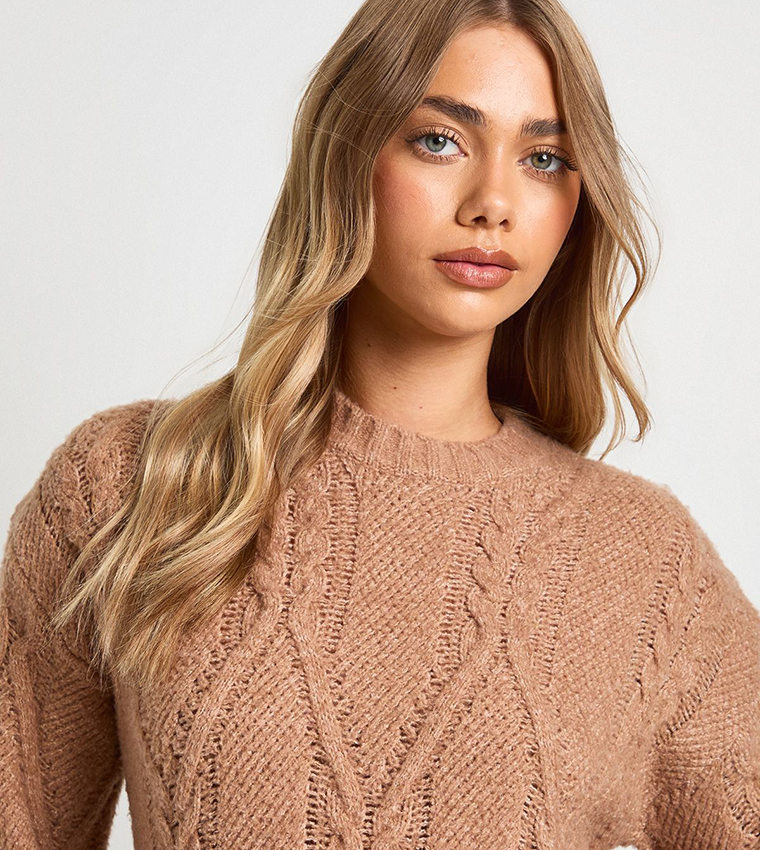 سويتر محبوك ناعم جداً بقبة عالية 