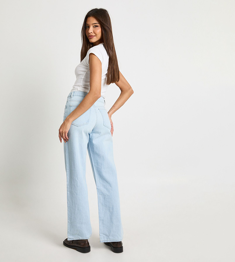 Washed High Waist Straight Fit Jeans