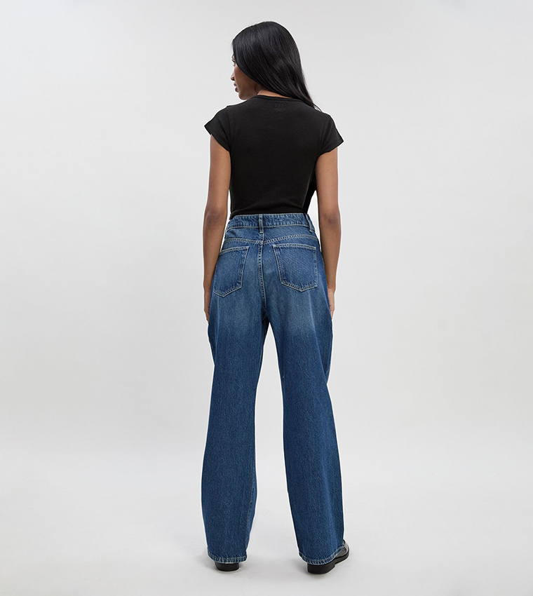 بنطال جينز بخصر عالي 