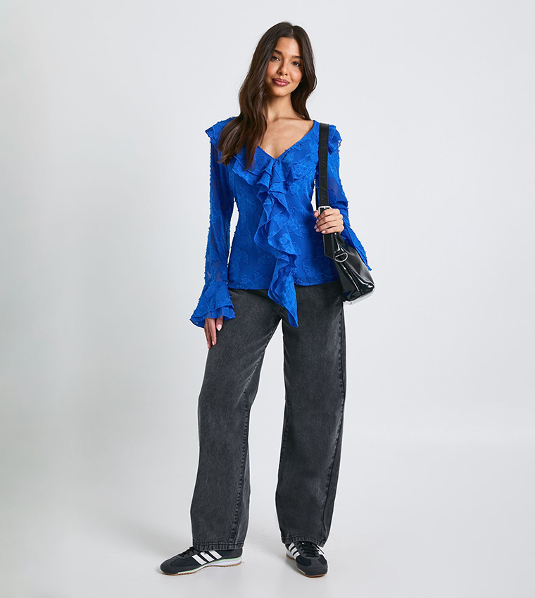 Textured Ruffle Long Sleeves Top