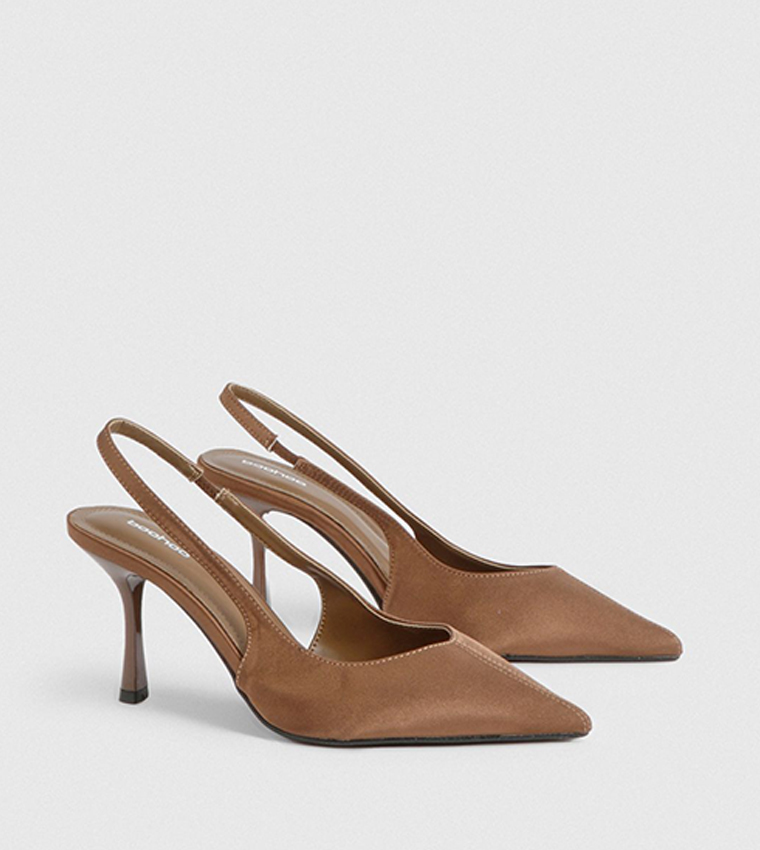 حذاء كعب ساتان بحزام خلفي