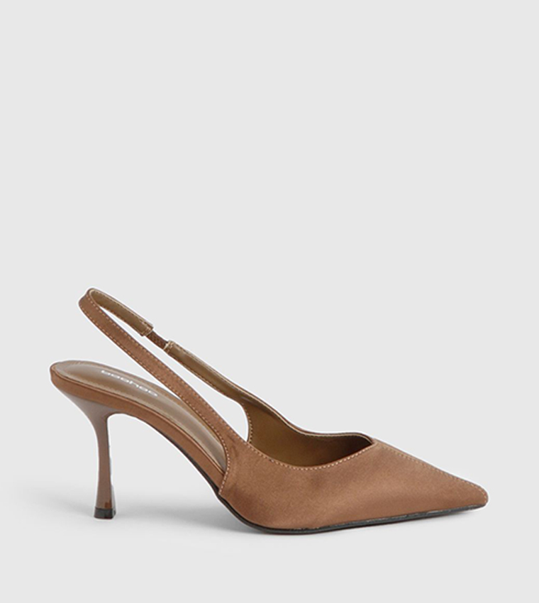 حذاء كعب ساتان بحزام خلفي