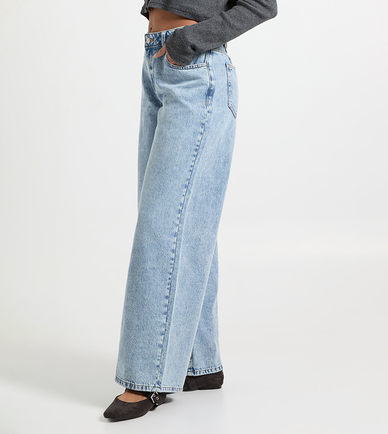 Mid Waist Boyfriend Fit Jeans