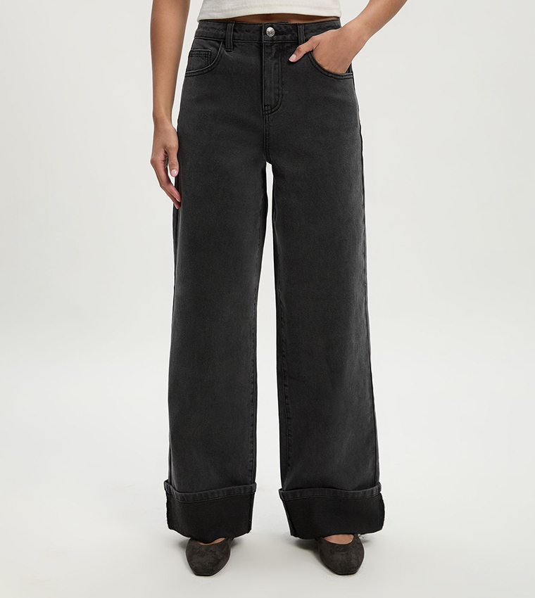 Turn Up High Waist Straight Fit Jeans