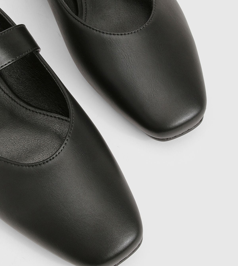 Wide Fit Metallic Buckle Detail Ballet Flats