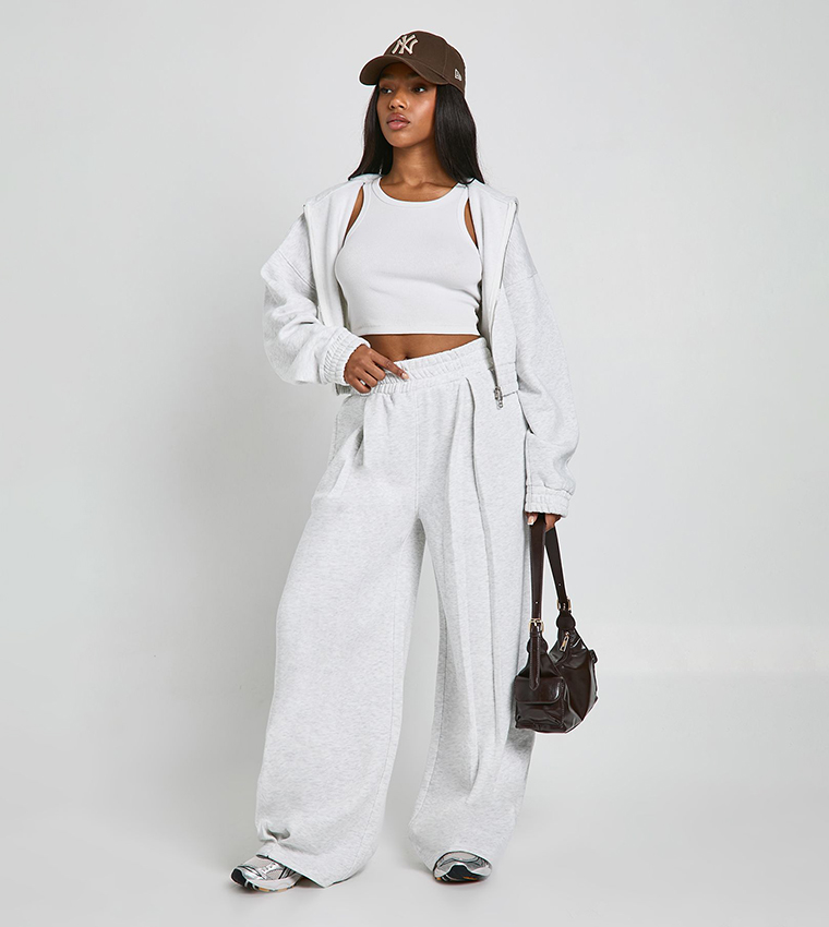 High Waist Pleat Detail Straight Fit Sweatpants