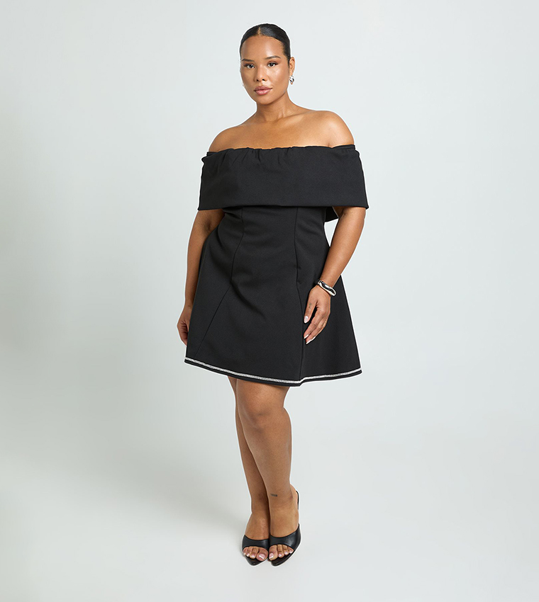 فستان سكيتر للمقاسات الكبيرة 