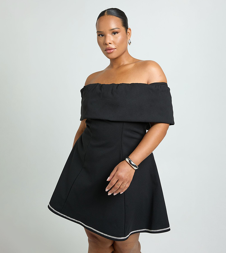 فستان سكيتر للمقاسات الكبيرة 