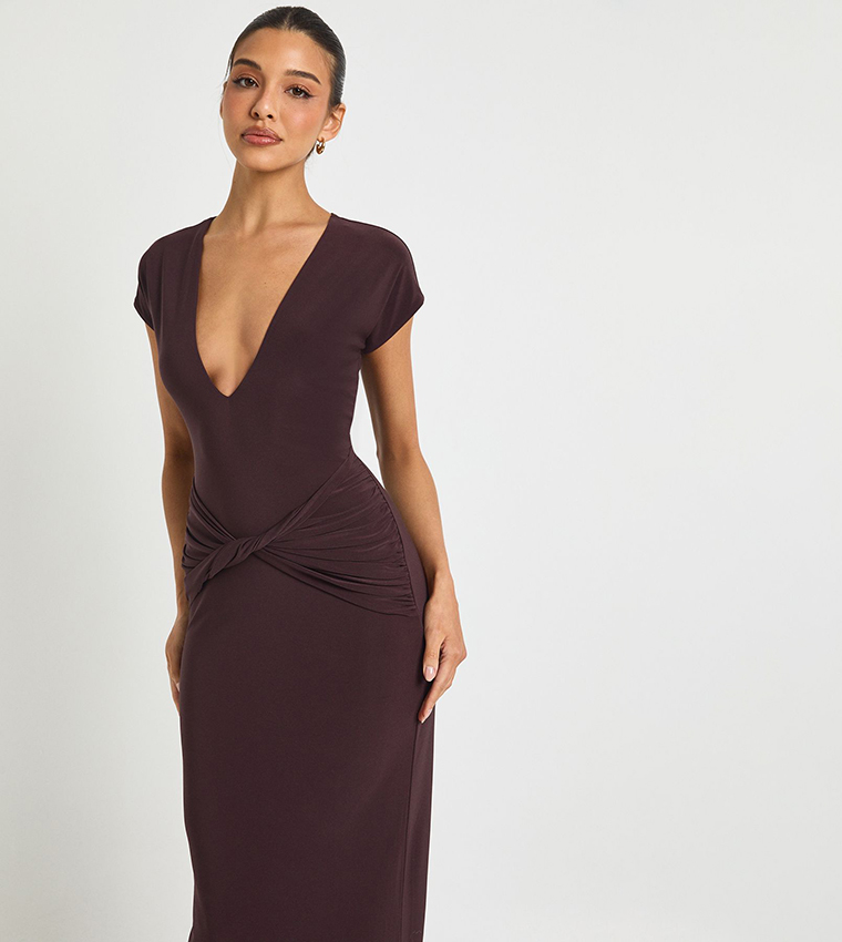 Solid Twist Detail Maxi Dress