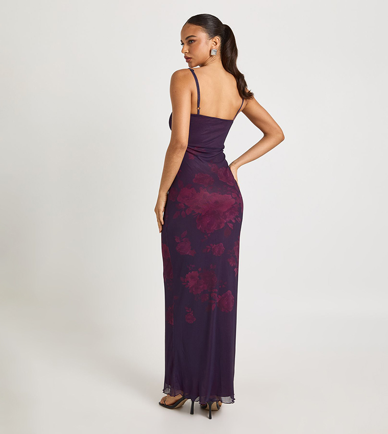 فستان ماكسي بطبعة الورود 