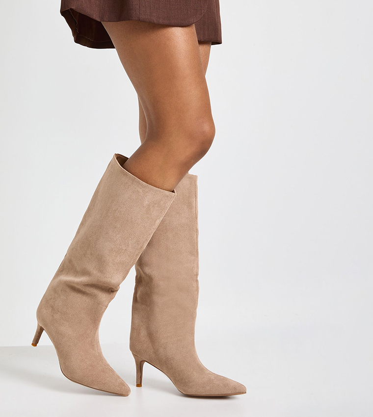 بوت طويل شامواه صناعي بقصة مستقيمة