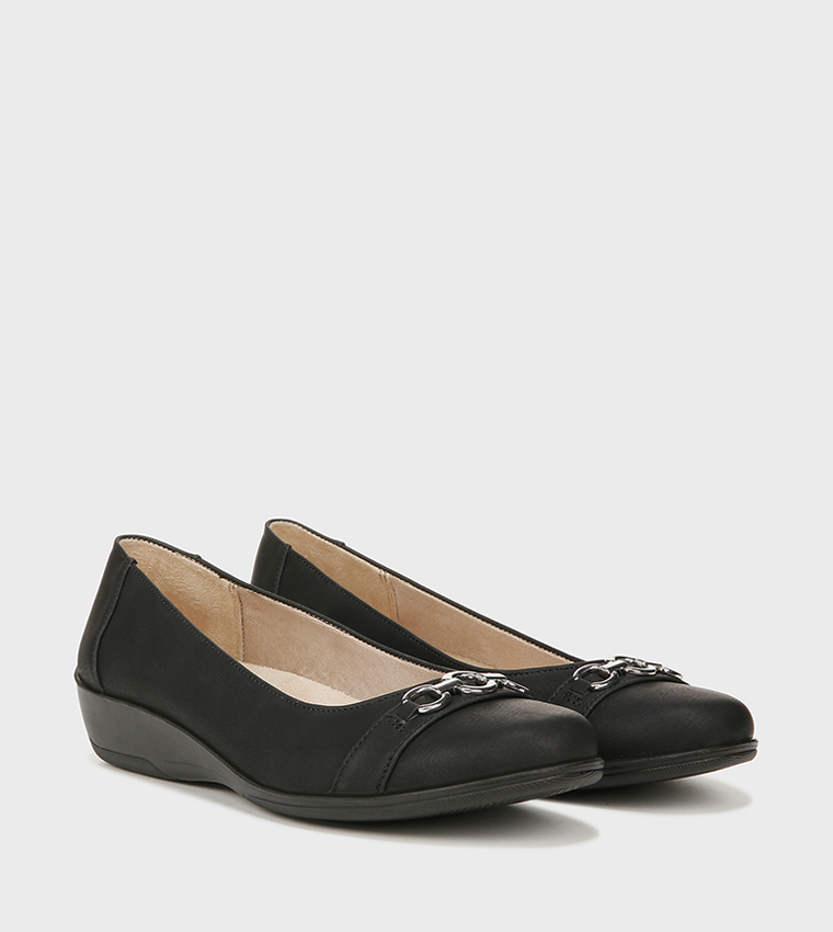 Buy Naturalizer Low Wedge Comfort Ballerina In Black 6thStreet UAE