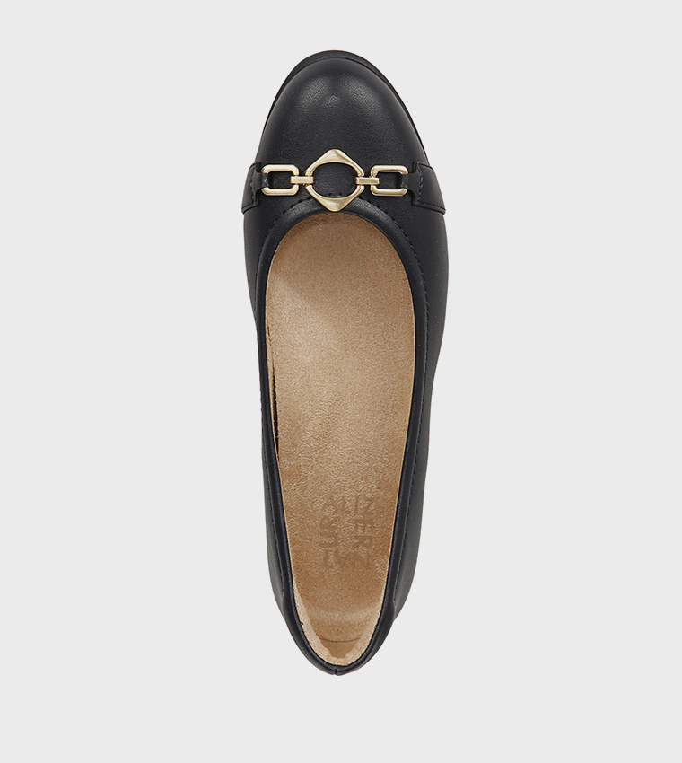 VIVIENNE-O Metal Accent Ballerinas