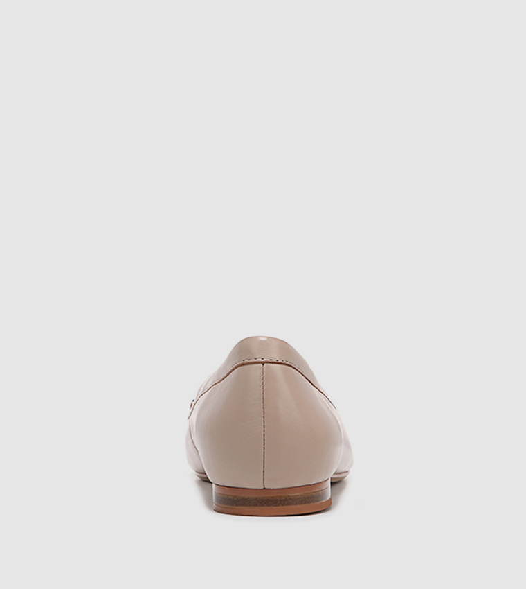 LEALA Metal Detail Pointed Toe Loafers