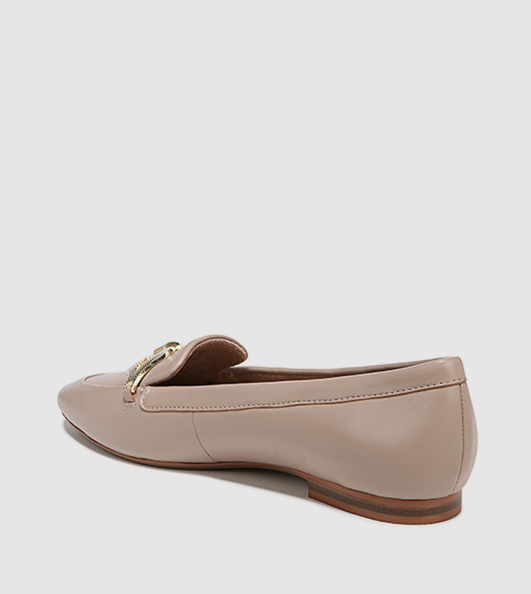 LEALA Metal Detail Pointed Toe Loafers