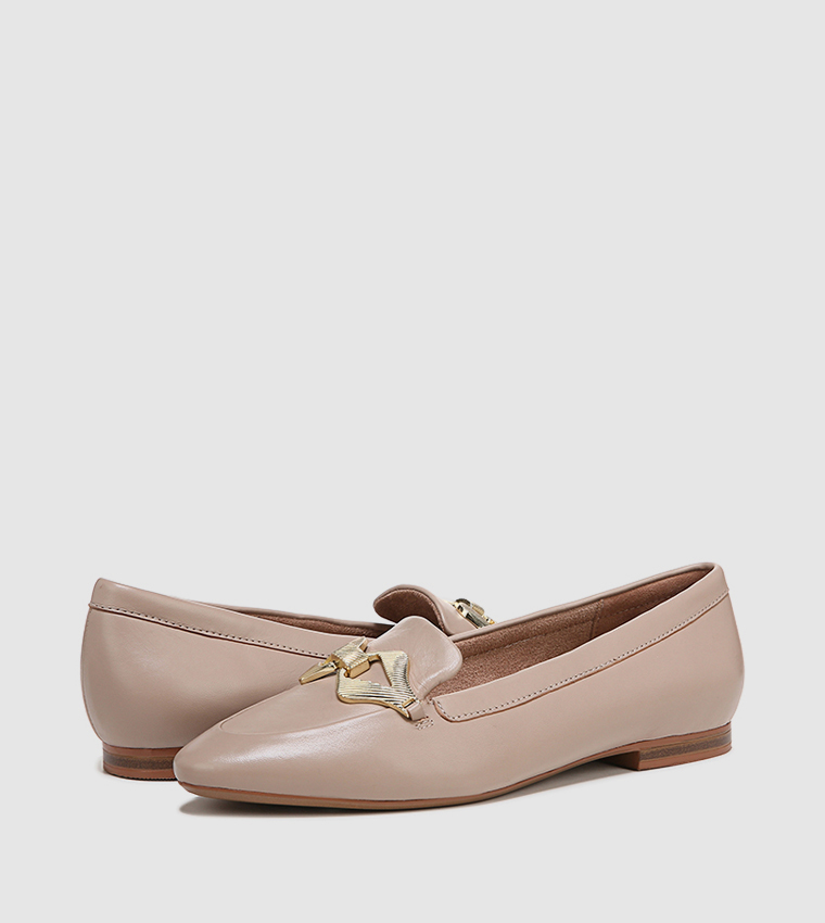 LEALA Metal Detail Pointed Toe Loafers