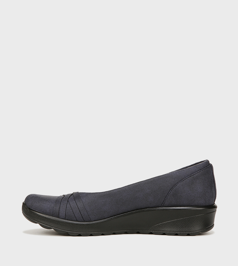 GOODY Slip-On Shoes