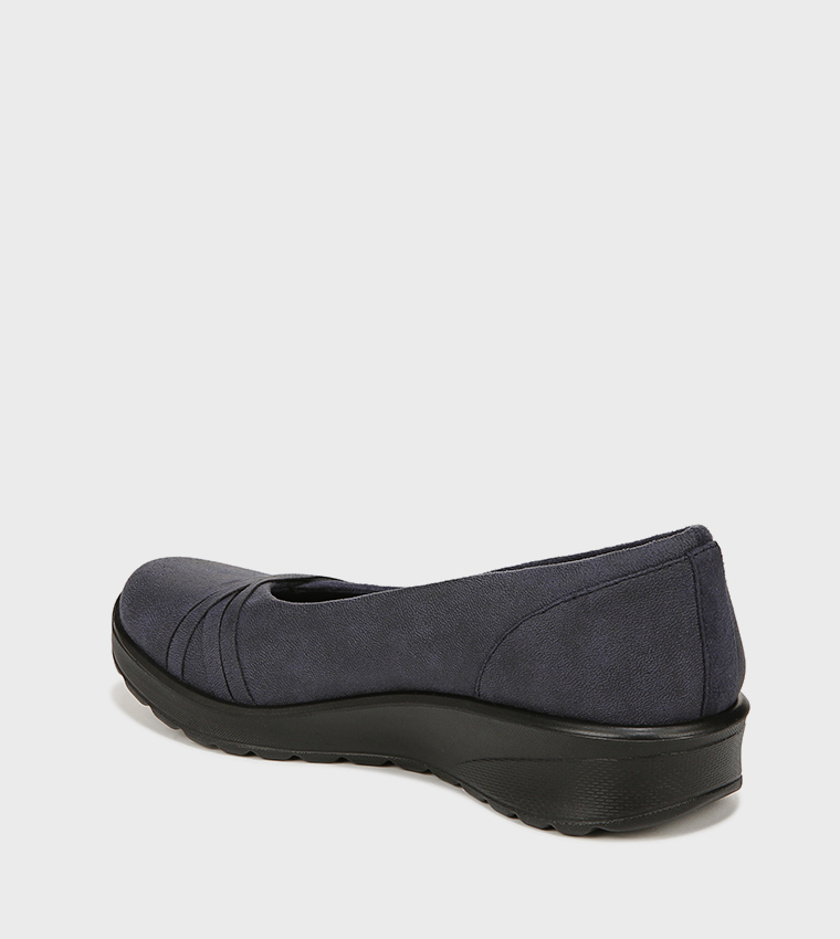 GOODY Slip-On Shoes