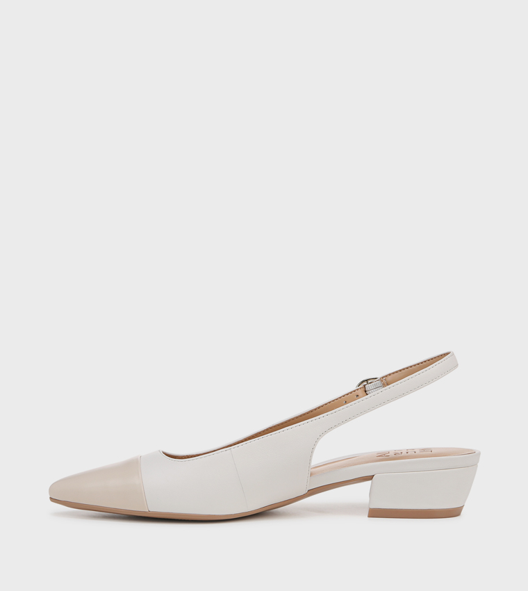 Naturalizer banks court discount