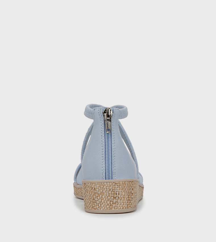 BALI Criss-Cross Platform Sandals