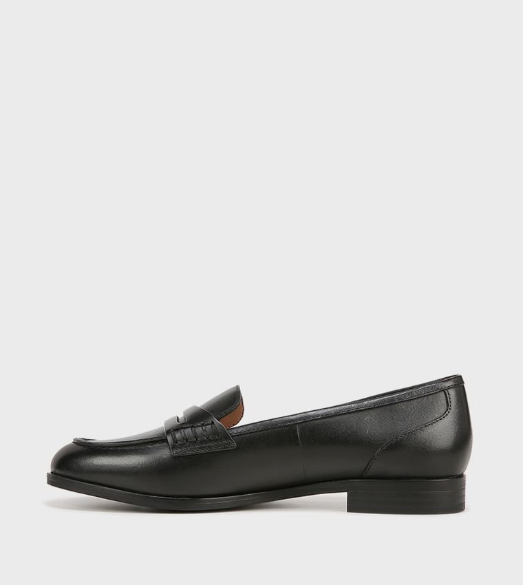 MIAA Solid Slip-On Loafers