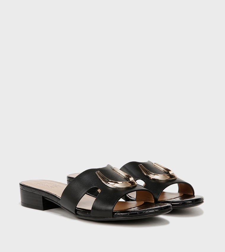 Naturalizer open toe sandals on sale