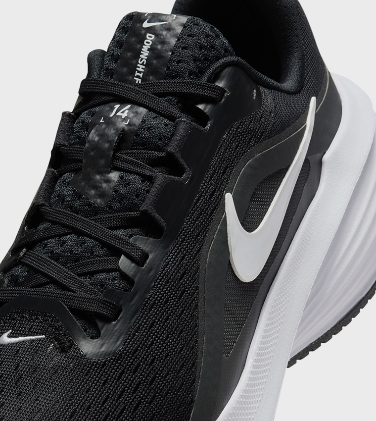 DOWNSHIFTER 14 Running Shoes