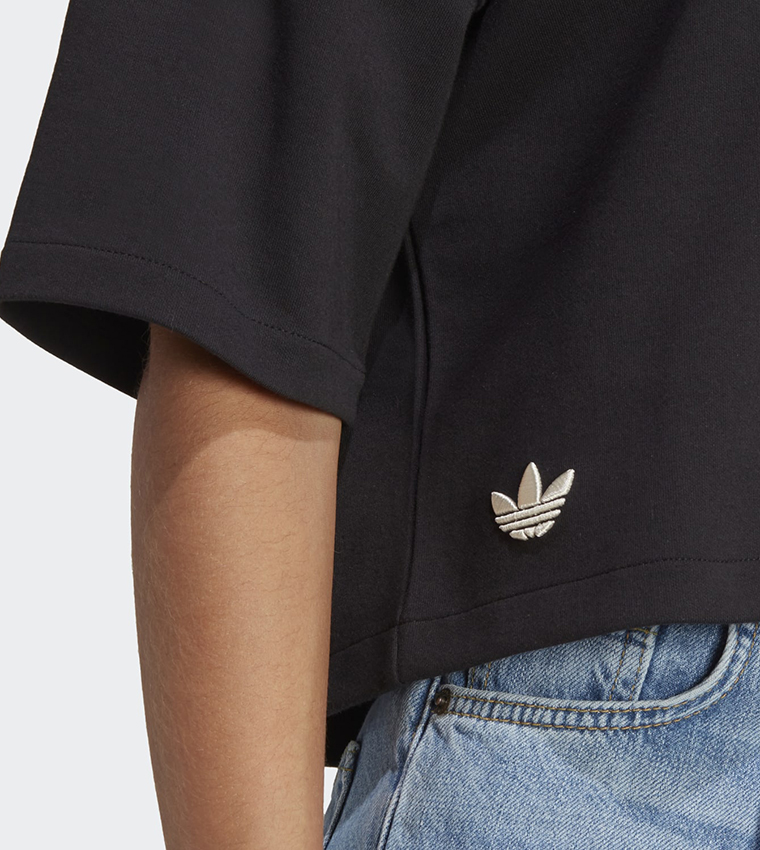 Striped Detail Sleeves Crew Neck Crop T-Shirt