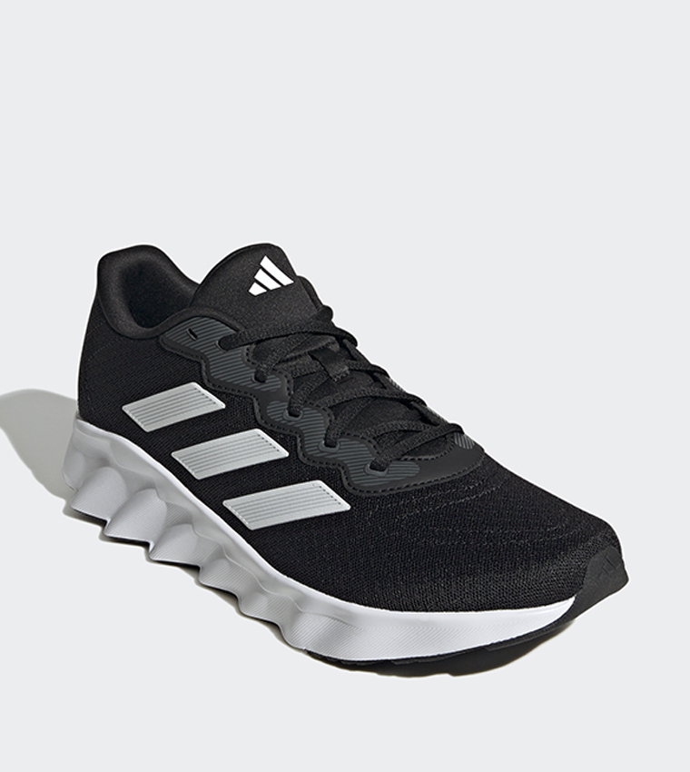 Adidas shoes hot sale price flipkart