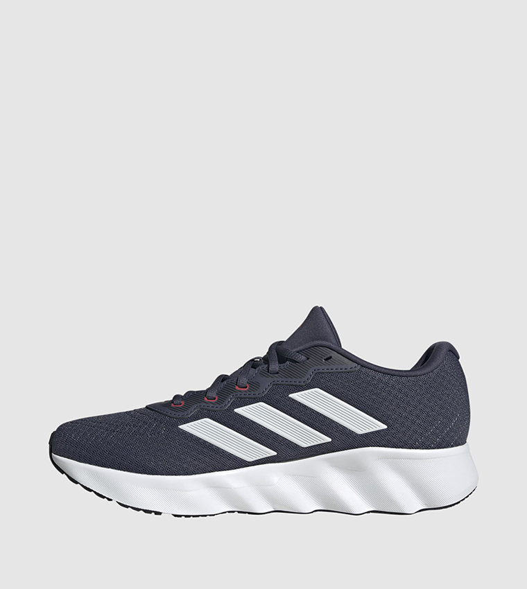 Switch Move Lace-Up Running Shoes