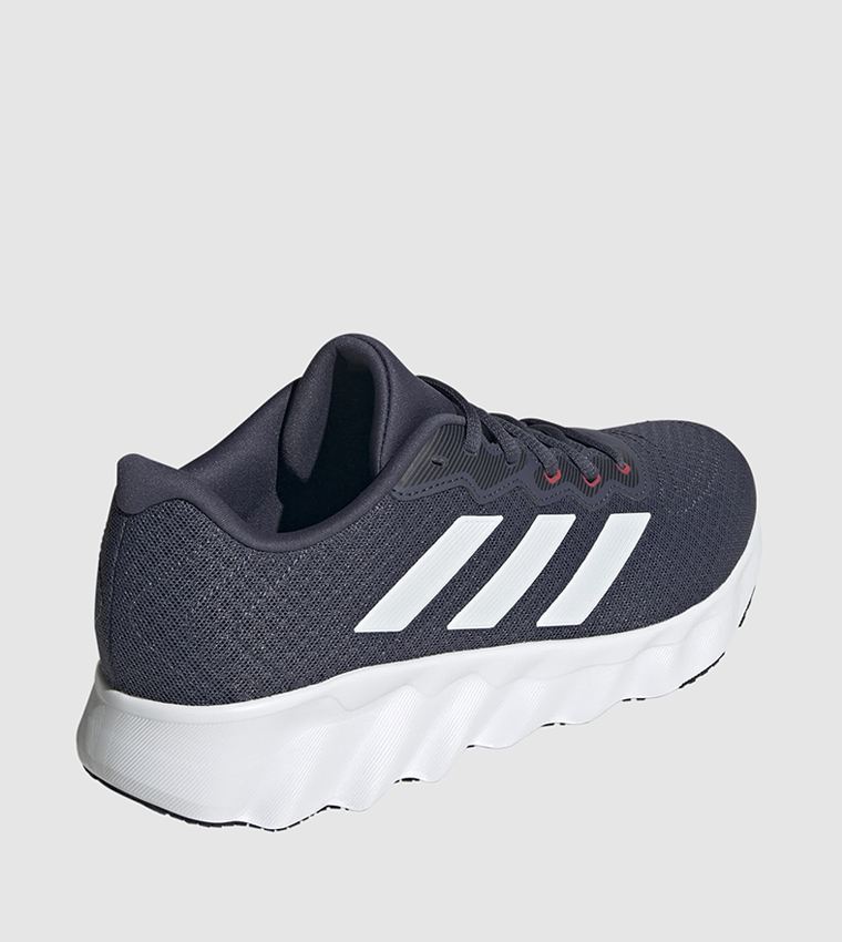 Switch Move Lace-Up Running Shoes
