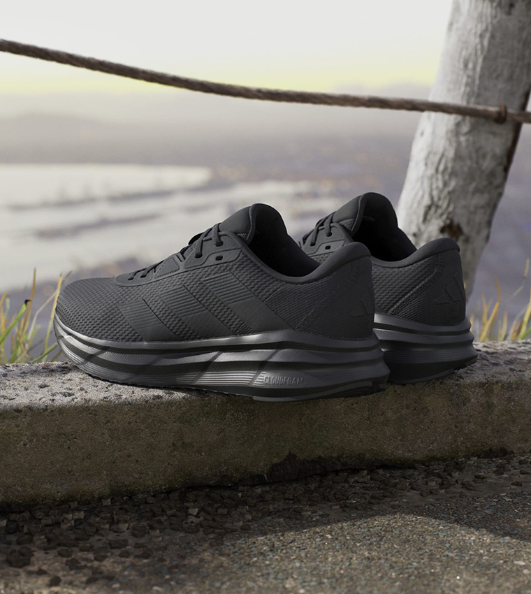 Galaxy 7 Running Shoes