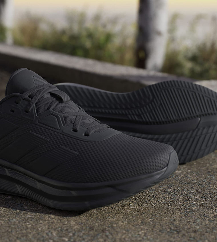 Galaxy 7 Running Shoes