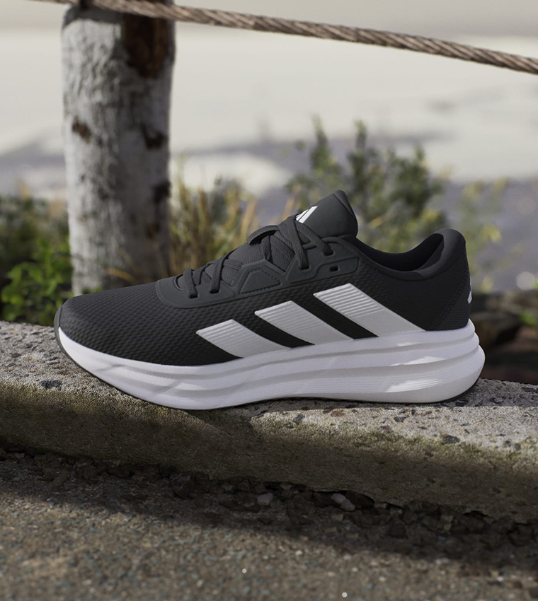 Galaxy 7 Running Shoes