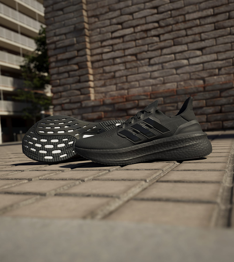 ULTRABOOST 5 Stripe Detail Running Shoes