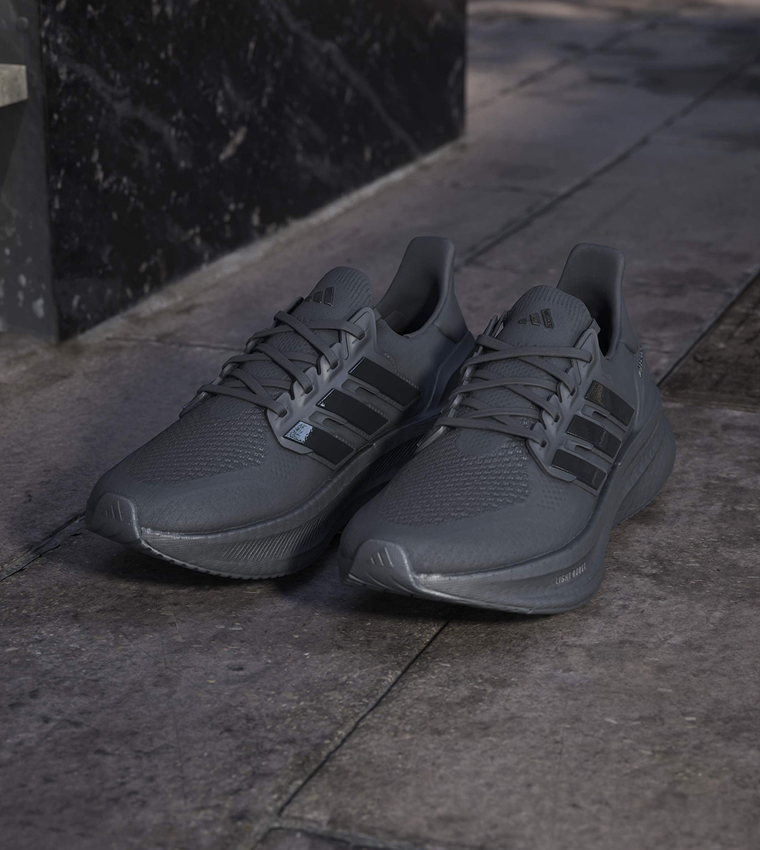 ULTRABOOST 5 Stripe Detail Running Shoes