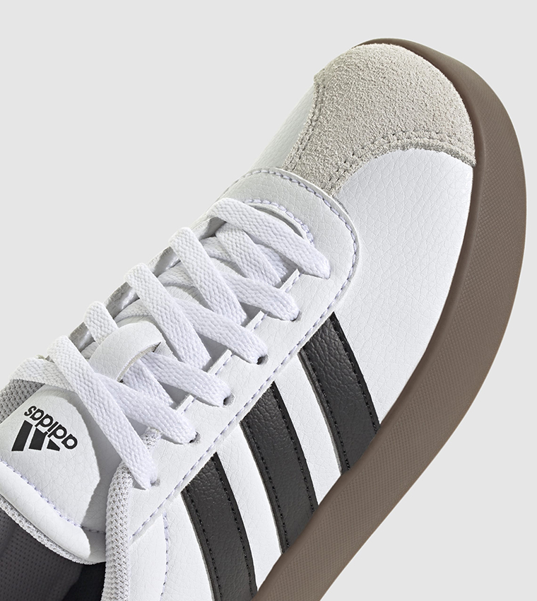 VL Court 3.0 Sneakers