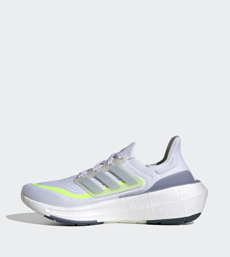 حذاء ULTRABOOST LIGHT للجري 