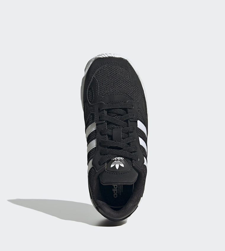Buy Adidas FALCON Lace Up Running Shoes In Black 6thStreet Saudi Arabia