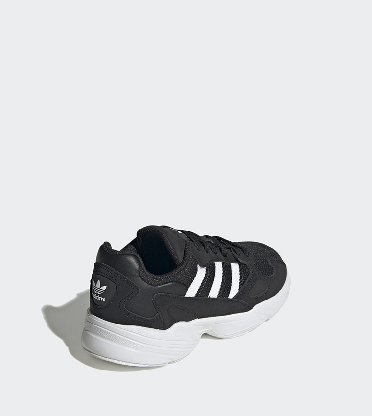 FALCON Lace-Up Running Shoes