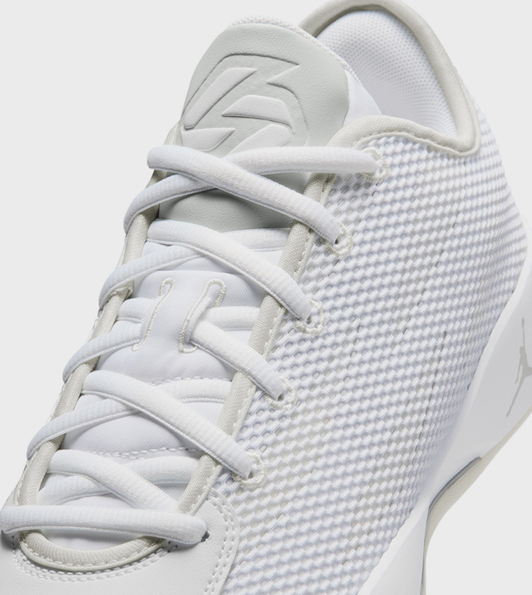 JORDAN LUKA 77 Basketball Shoes