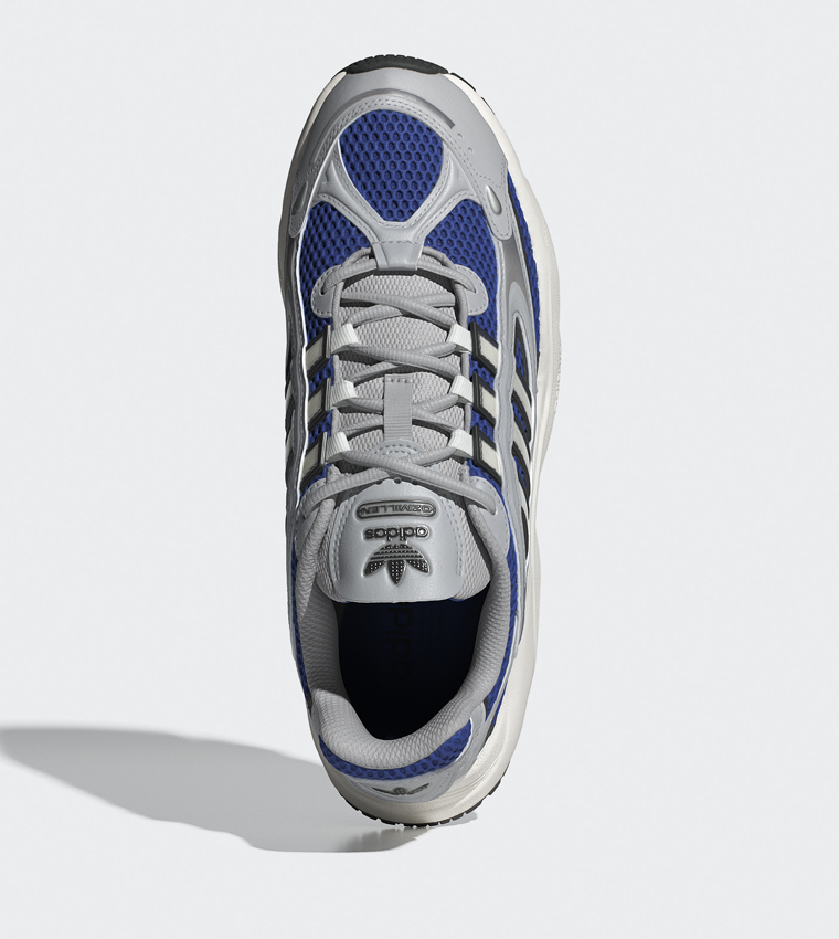 Ozmillen Lace-Up Sneakers