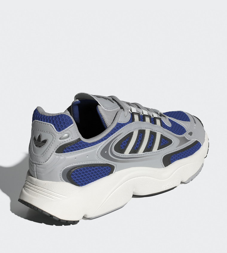 Ozmillen Lace-Up Sneakers