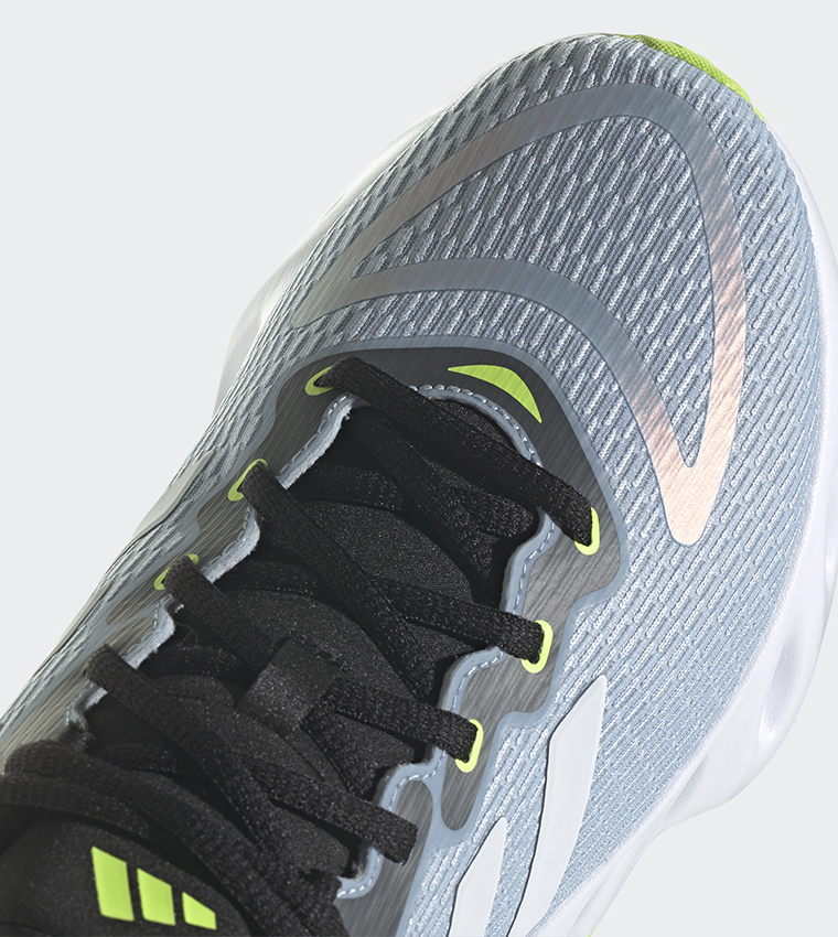 SWITCH Running Shoes