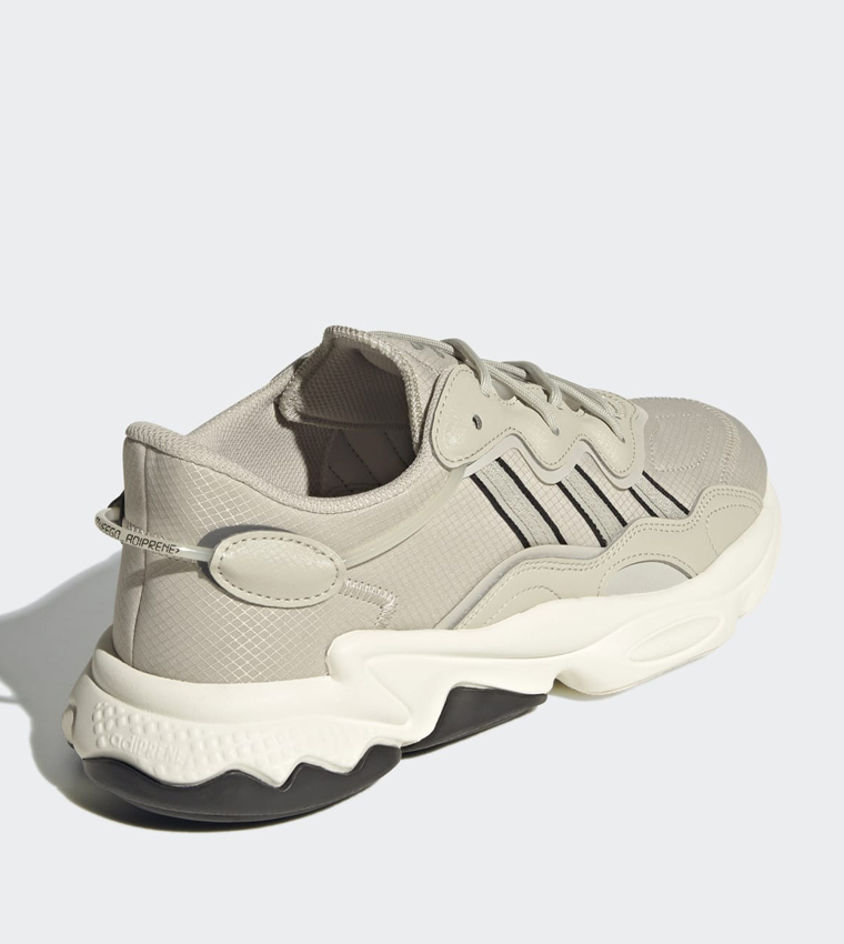 OZWEEGO Textured Sneakers