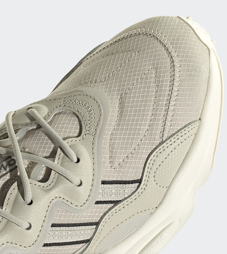 OZWEEGO Textured Sneakers