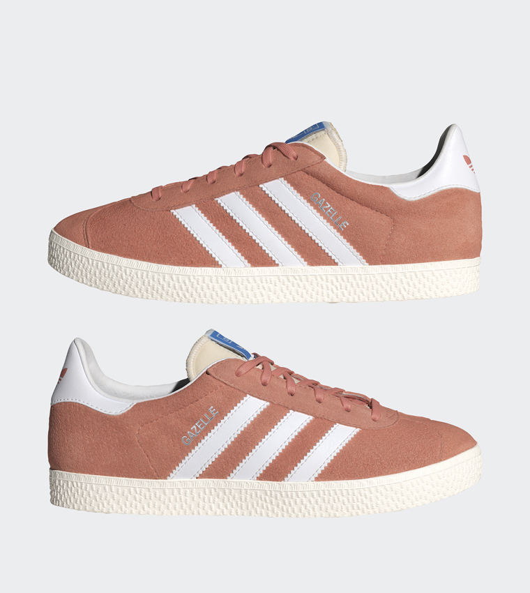 حذاء رياضي جازيل برباط