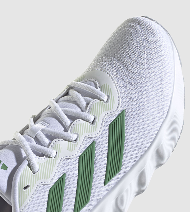 Switch Move Running Shoes