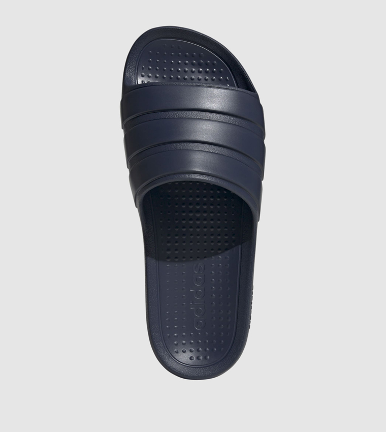 Adilette Flow Embossed Slides