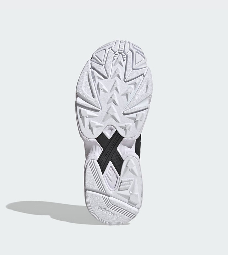 FALCON Lace-Up Running Shoes